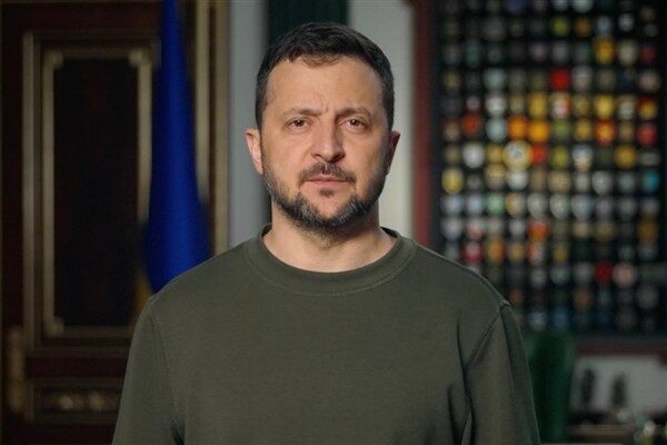 Ukrayna Devlet Başkanı Zelenski, dış politika toplantılarına katılmaya hazırlandıklarını ve