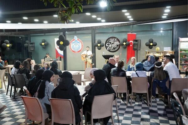 Orhangazi Belediye Başkanı Bekir Aydın’ın “Soğuk kahveler bizden, sıcak sohbetler