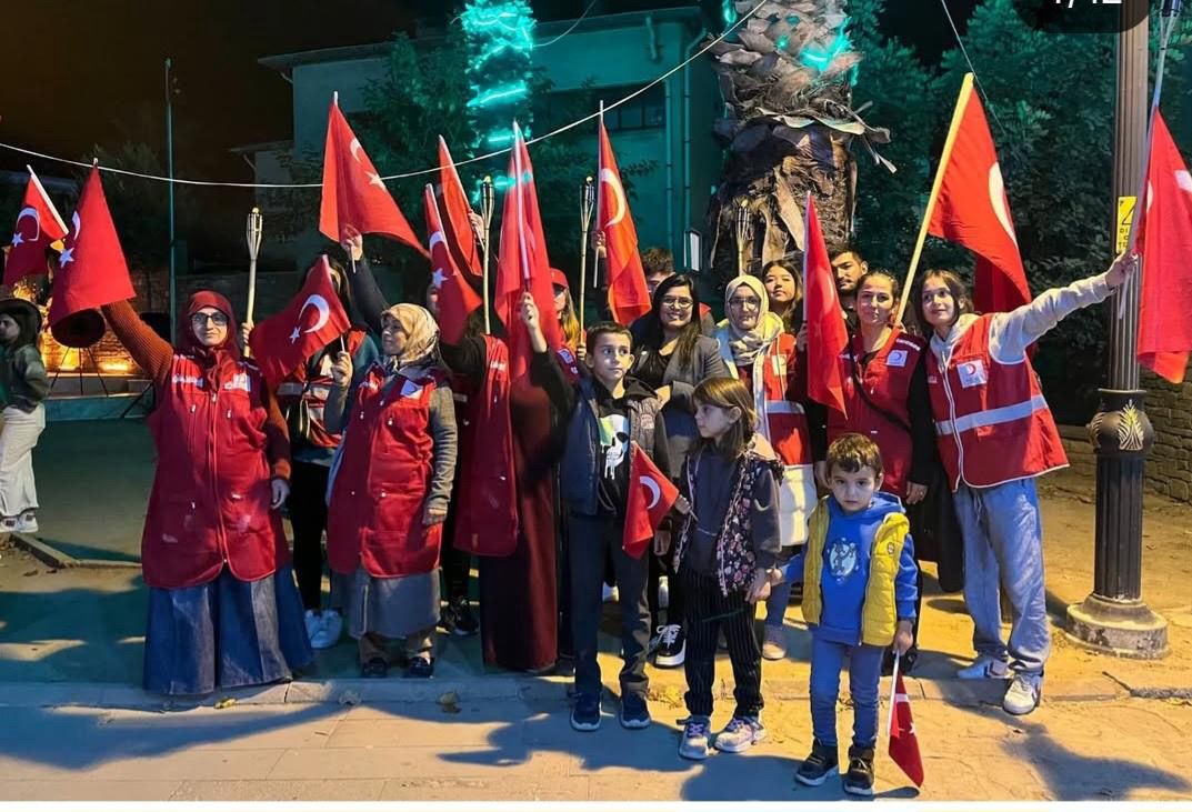 Türk Kızılay Gökçeada Şubesi’nde oluşturulan kadın kolları birinci yıllarını kutladı.
