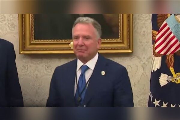 İran Dışişleri Bakanı Abbas Araghchi, Ummanlı mevkidaşı Badr Albusaidi'nin İran'ın