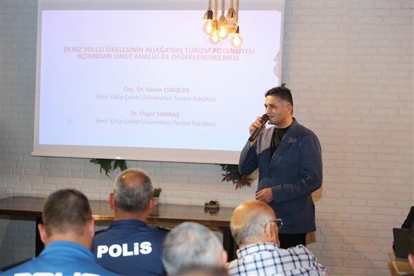İzmir Katip Çelebi Üniversitesi Turizm Fakültesi Öğretim Üyeleri Doç. Dr.
