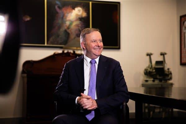 Avustralya Başbakanı Anthony Albanese, Japonya Başbakanı Shigeru Ishiba ile görüştü.