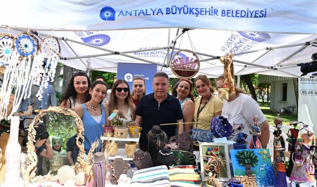 Antalya Büyükşehir Belediyesi tarafından hizmete açılan Karaalioğlu Parkı’ndaki Çevre Eğitim