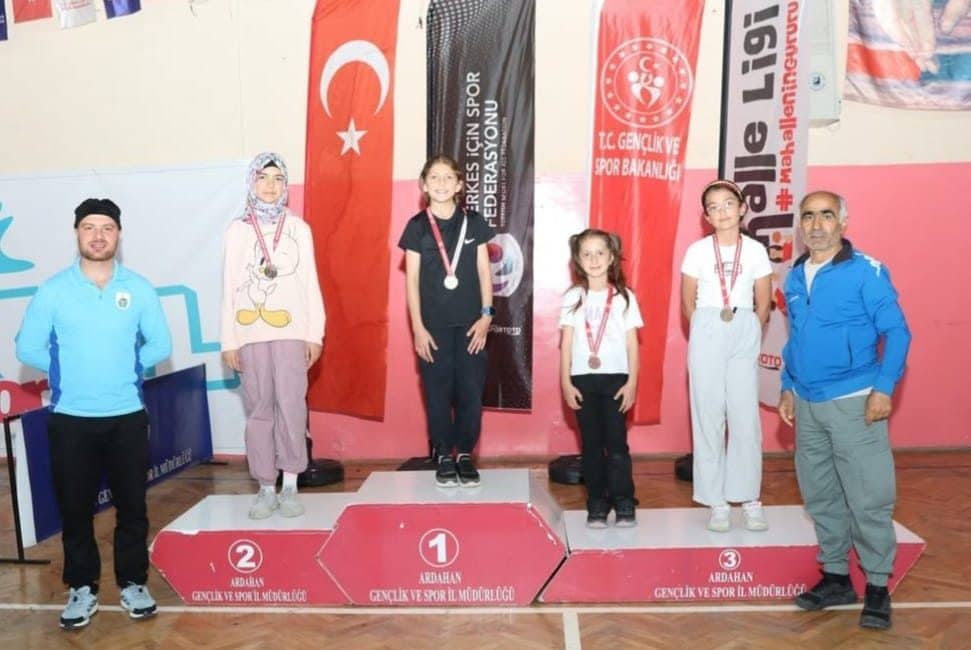 Ardahan Gençlik ve Spor İl Müdürlüğü tarafından düzenlenen "Komşu Dost