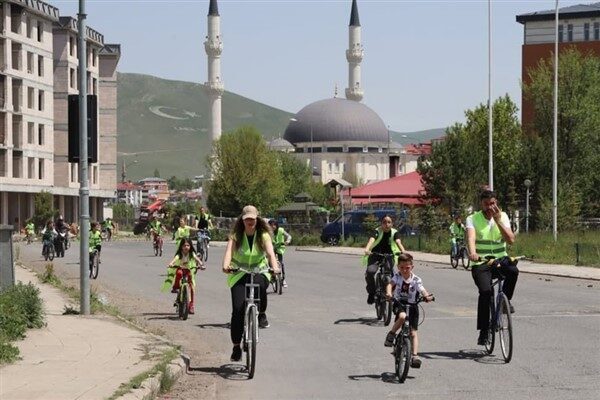 Gençlik ve Spor Bakanlığı ile Türkiye Bisiklet Federasyonu iş birliğinde,