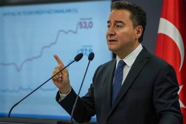 DEVA Partisi Genel Başkanı Ali Babaca, partisinin genel merkezinde Mamak
