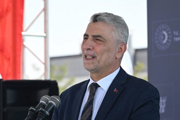 Bolat, Gazze’ye insani yardım ulaştırmak üzere sefere çıkan sivil Madleen