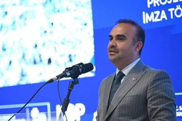 Kacır mesajında her çocuğun mutlu bir ailede yaşama hakkına sahip