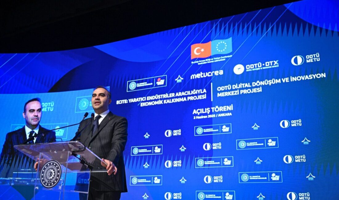 Sanayi ve Teknoloji Bakanı Mehmet Fatih Kacır, ODTÜ Kreatif Endüstriler Aracılığıyla