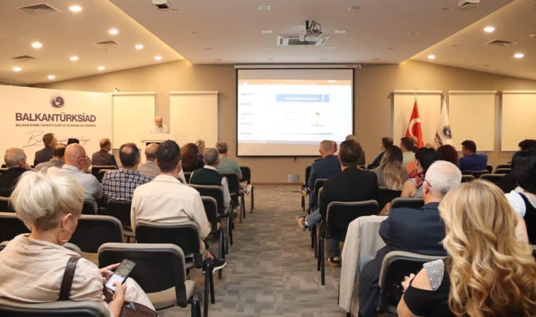Söyleşinin açılış konuşmasını yapan BALKANTÜRKSİAD Başkanı İskender İskenderoğlu, etkinlikten duyduğu