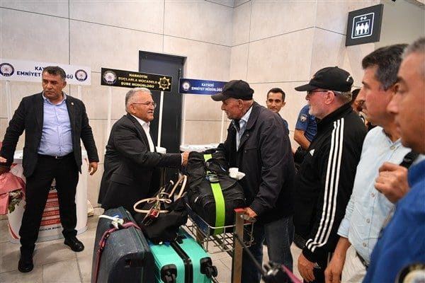 Kayseri, yaz aylarının gelişiyle birlikte gurbetçilerini coşkuyla karşıladı. Kayseri Valisi