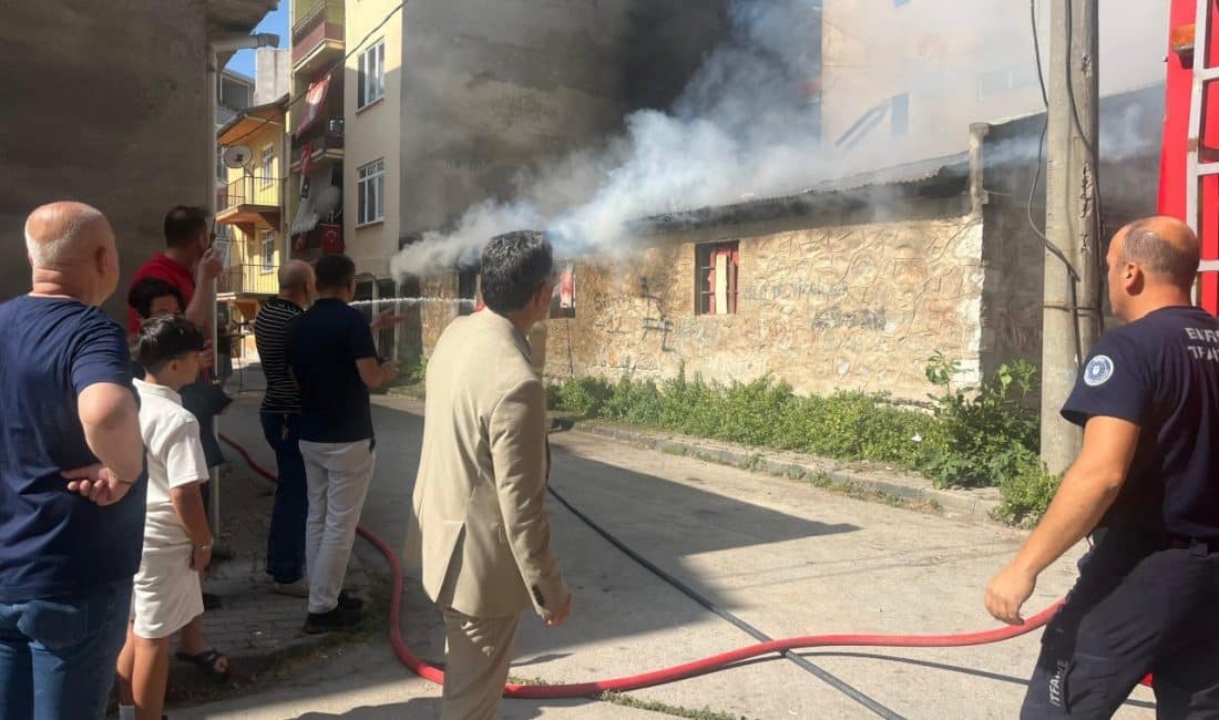 Gemlik Belediye Başkanı Şükrü Deviren, LGS sınavına girecek öğrencileri uğurladıkları