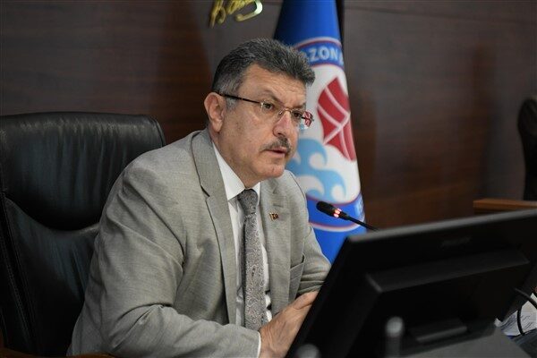 Trabzon Büyükşehir Belediyesi'nin Haziran ayı meclis toplantılarının birinci oturumu, Büyükşehir