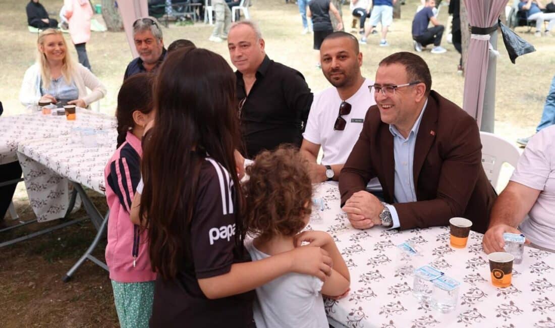 Derince Belediye Başkanı Av. Sertif Gökçe, düzenlenen etkinliklere katılmaya da