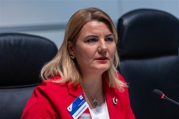 İzmit Belediye Başkanı Fatma Kaplan Hürriyet, Haziran Ayı Meclis Toplantısı’nda
