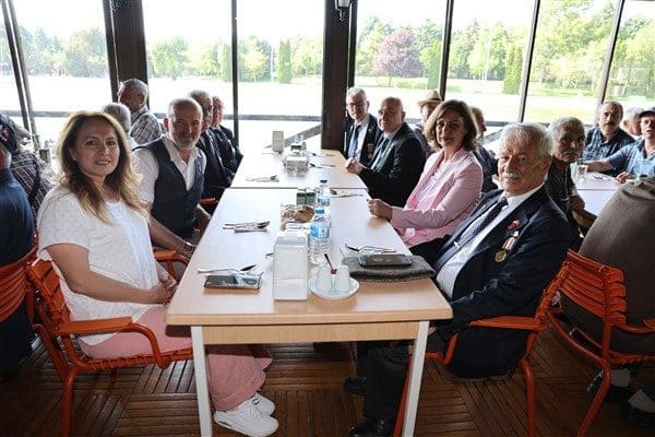 Kentpark Kent Lokantasında düzenlenen özel etkinliğe Başkan  Ünlüce, Türkiye Harp