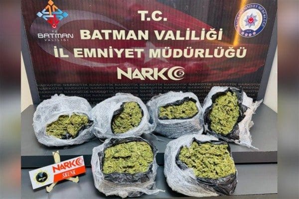 Batman İl Emniyet Müdürlüğü Narkotik Suçlarla Mücadele Şube Müdürlüğünce uyuşturucu