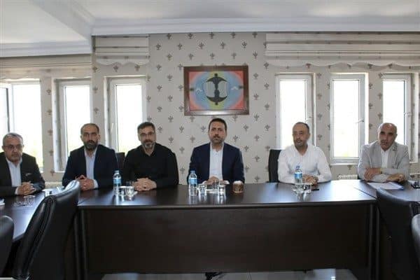 Gerçekleştirilen toplantıda, Yeni Anayasa süreci ve terörsüz bir Türkiye hedefi