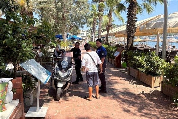 Denetimlerin yanı sıra dağıtılan broşür ve afişlerle yerli ve yabancı