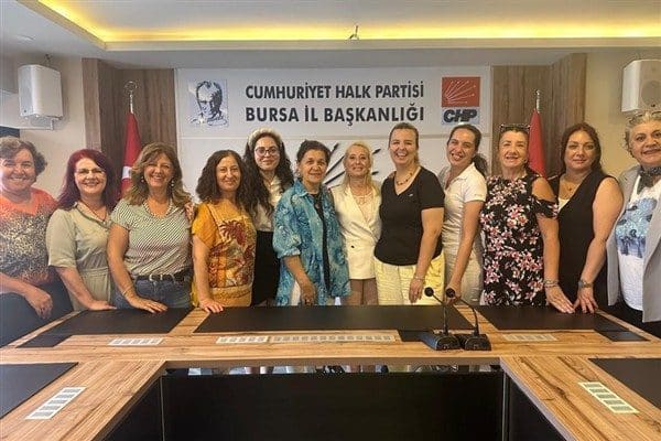 Cumhuriyet Halk Partisi Bursa İl Kadın Kolları, önemli bir buluşmaya