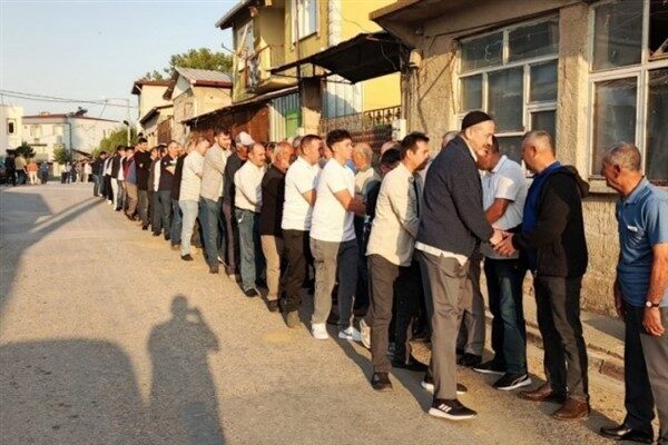 Mustafakemalpaşa ilçesine bağlı Yamanlı Mahallesi'nde 2 asırlık gelenek bu yıl