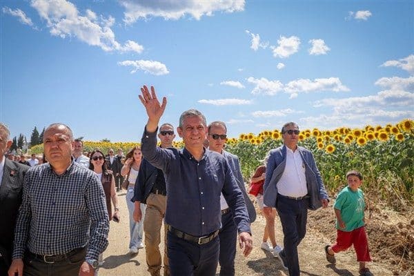 Cumhuriyet Halk Partisi (CHP) Genel Başkanı Özgür Özel, Tekirdağ’da miting
