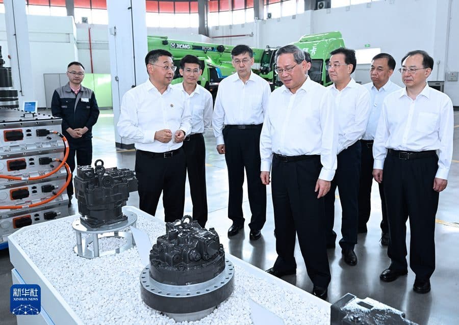 Çin Başbakanı Li Qiang, ekonominin sürekli iyi yönde gelişmesi için