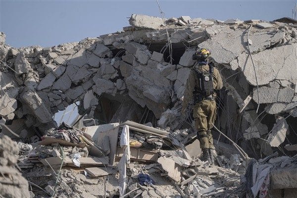Çin Dışişleri Bakanlığı, İran ve İsrail’de bulunan Çin vatandaşlarını dikkatli