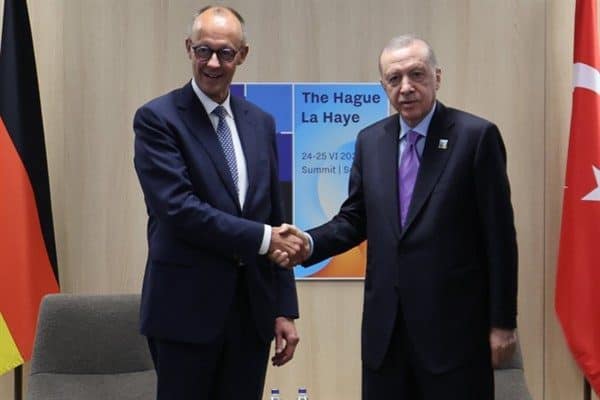 Cumhurbaşkanı Erdoğan, NATO Devlet ve Hükümet Başkanları Zirvesi için bulunduğu