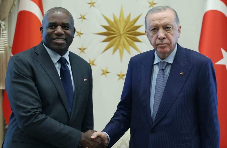Cumhurbaşkanı Recep Tayyip Erdoğan, İngiltere Dışişleri Bakanı David Lammy'yi Cumhurbaşkanlığı Külliyesi'nde