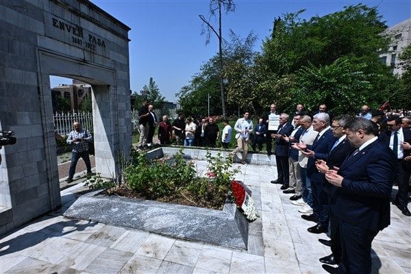 İYİ Parti Genel Başkanı Müsavat Dervişoğlu, TBMM Genel Kurulu'nda yaşanan