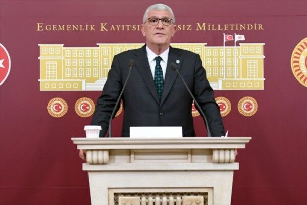 Türkiye Büyük Millet Meclisi Başkanı Numan Kurtulmuş ve beraberindeki heyet,