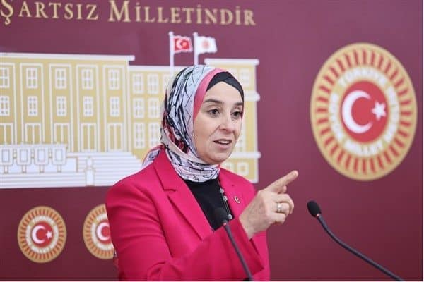 Esen, teklifin omurgasını oluşturan Emisyon Ticaret Sistemi’ne ilişkin “Karbonu bir ticaret