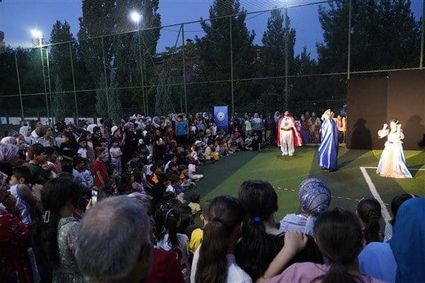 Gezici Çocuk Tiyatro Günleri’nin bugünkü adresi Kulp, Dicle ve Çermik
