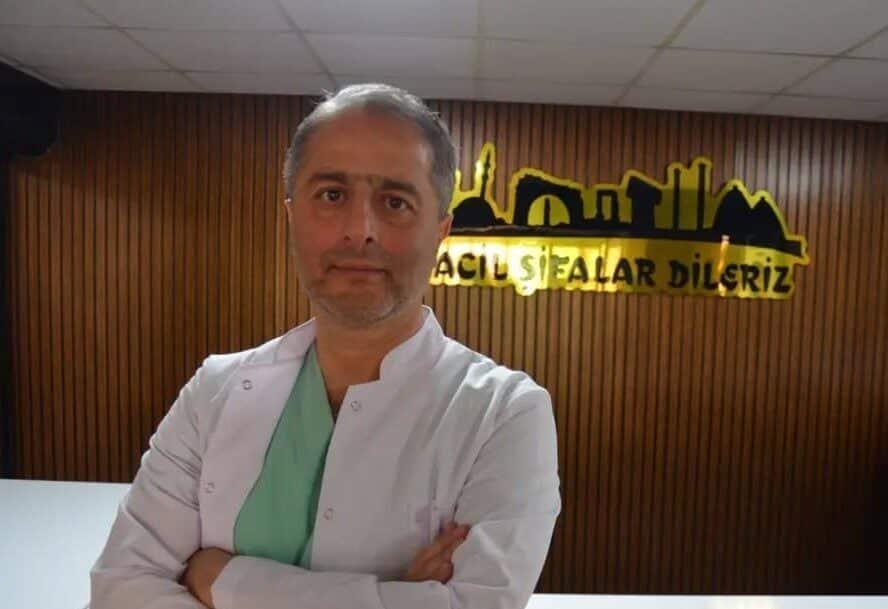 15 genel cerrahi kliniğinin katkılarıyla hazırlanan ve çok merkezli gözlemsel