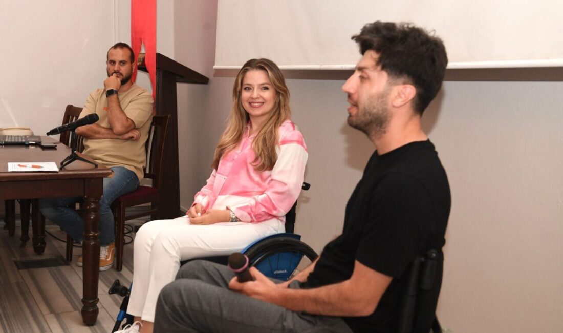 Dünyadaki ilk ve tek engelli kadın ralli pilotu olan Osmangazi