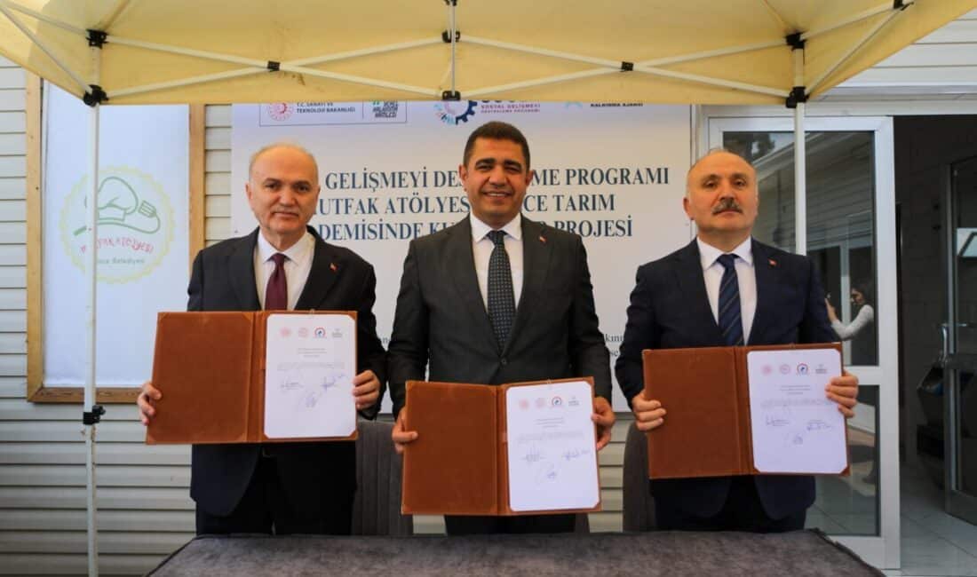 Destek sözleşmesi, Düzce Valisi Selçuk Aslan’ın da katılımıyla düzenlenen törende