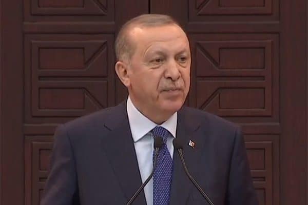 Cumhurbaşkanı Erdoğan'ın konuşmasından bazı satır başalrı şöyle: "Konsey oturumunda savunma