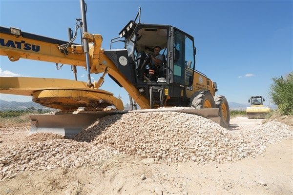 Pamukkale Belediyesi, tarımsal ve hayvancılık alanında ilçe halkını desteklemeye devam