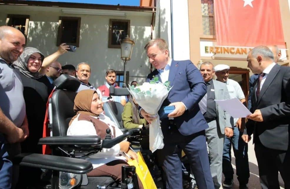 Erzincan Valiliğinden edinilen bilgiye göre, Erzincan Valisi Hamza Aydoğdu; İl