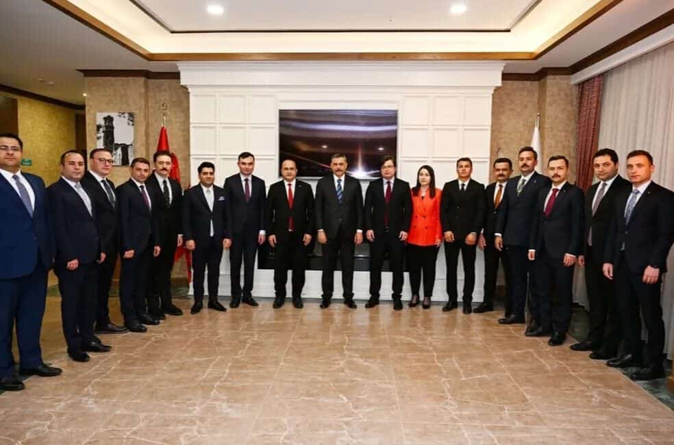 Erzurum Valiliği tarafından düzenlenen programda, ilde görev yapan ve yeni