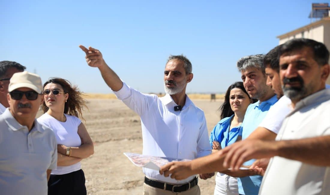 Kayapınar Belediyesi Fen İşleri Müdürlüğü yeni yerleşim bölgelerinde ulaşımda yaşanan