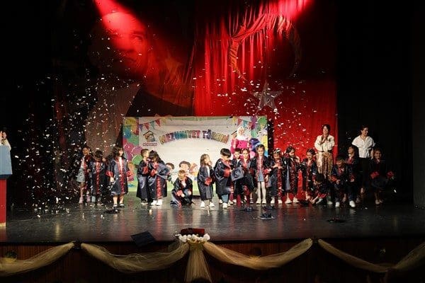 Düzenlenen etkinliğe Eskişehir Büyükşehir Belediye Başkanı Ayşe Ünlüce, Es Çocuk