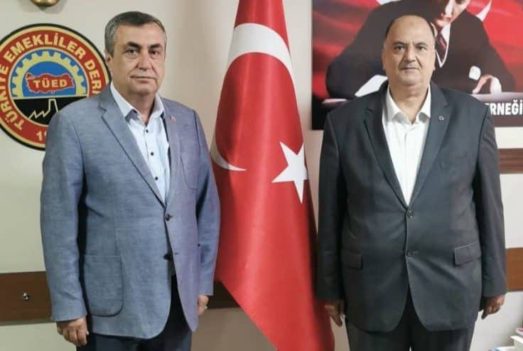 Gelecek Partisi Bursa İl Başkanı Fuat Kadıoğlu ve il yönetimi,