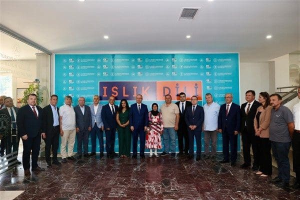 Çalıştayın açılışı, Vali Mehmet Fatih Serdengeçti’nin ev sahipliğinde yapılırken, programa