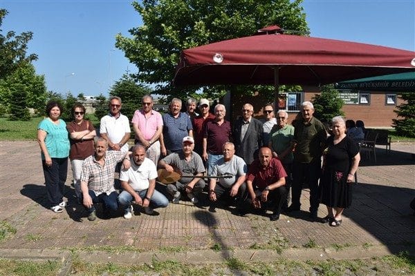 Trabzon Büyükşehir Belediyesi'nin emeklilere özel olarak hayata geçirdiği Hasbihal Kafe,
