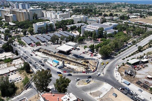 İzmir Büyükşehir Belediyesi, yurttaşlardan da gelen talepleri değerlendirerek İzmir Metrosu'nun