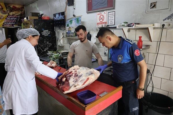Zabıta Dairesi Başkanlığı, il genelindeki gıda işletmelerinde yaptığı denetimlerde hijyen,