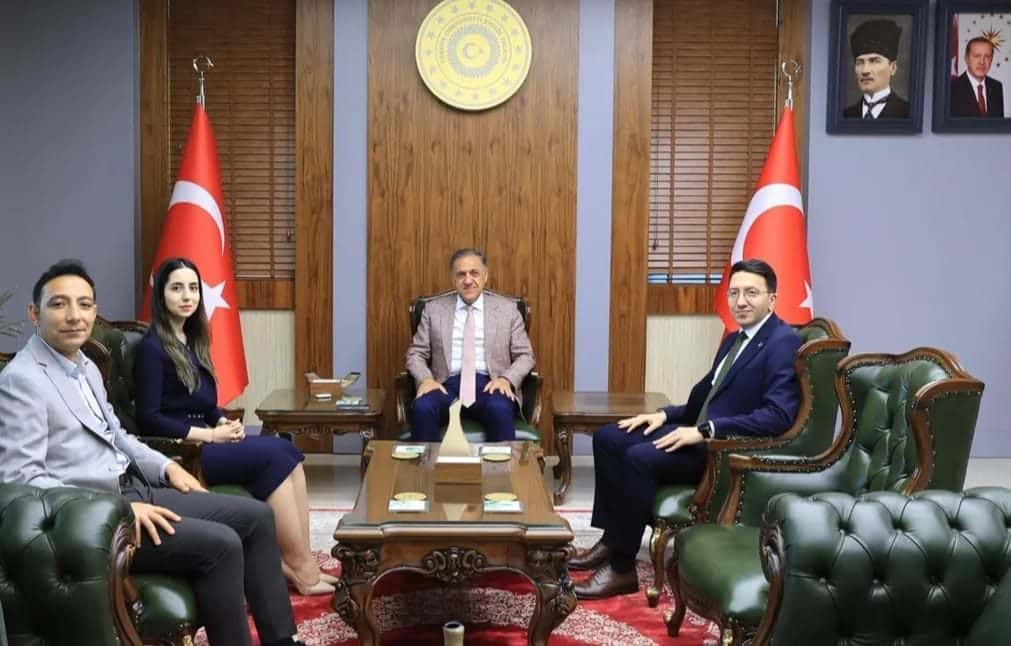 HSK kararnamesi ile Gemlik Cumhuriyet Savcılığına atanan Mert Demirci ve