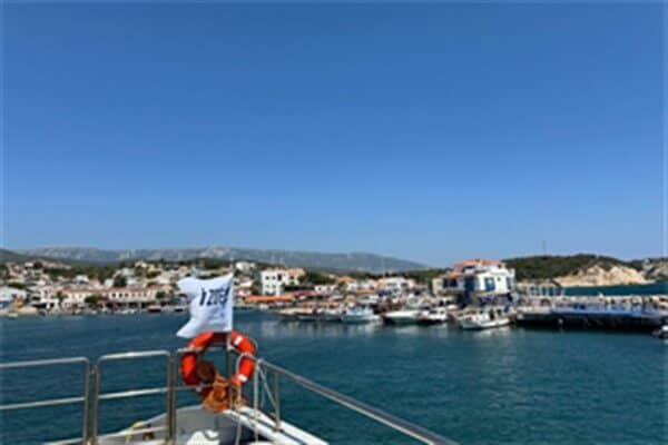 İZDENİZ Genel Müdürlüğü’nün, Ege Adaları’nın yanı sıra İzmir’in sayfiye yerlerine
